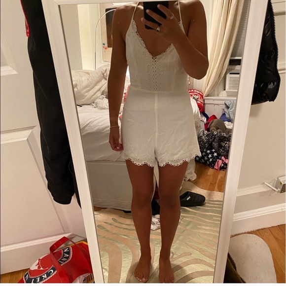 LUSH ROMPER - Picture 1 of 2